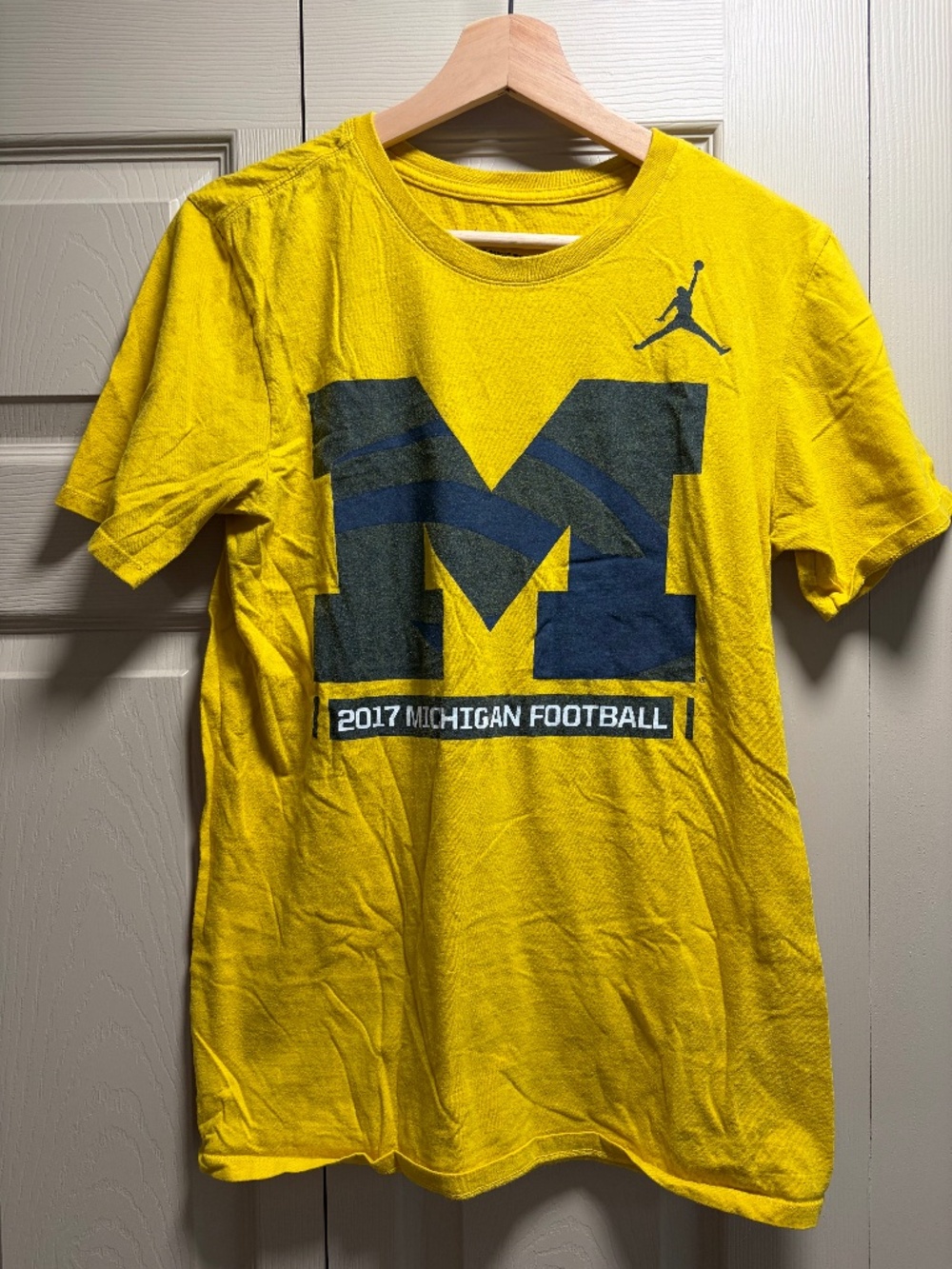 Vintage 2017 Michigan Football T-shirt